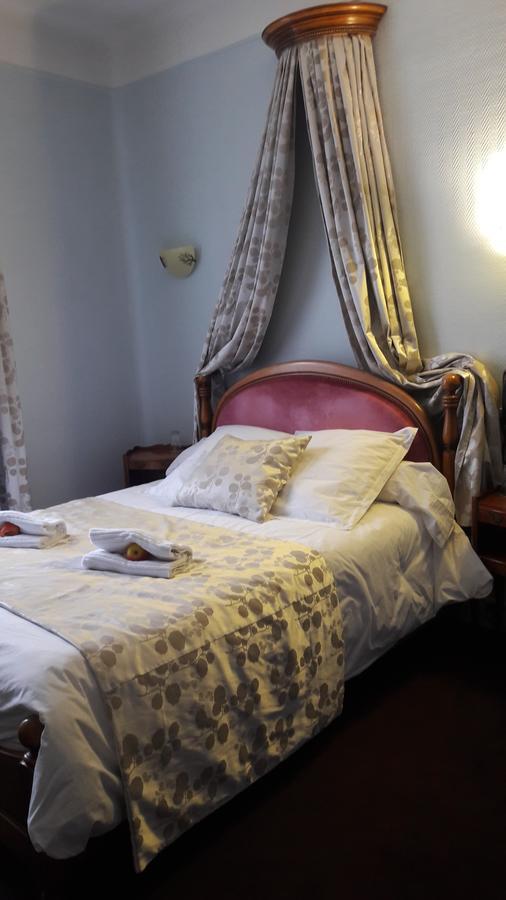 Logis Hotel Et Restaurant Du Dauphin Sees Luaran gambar